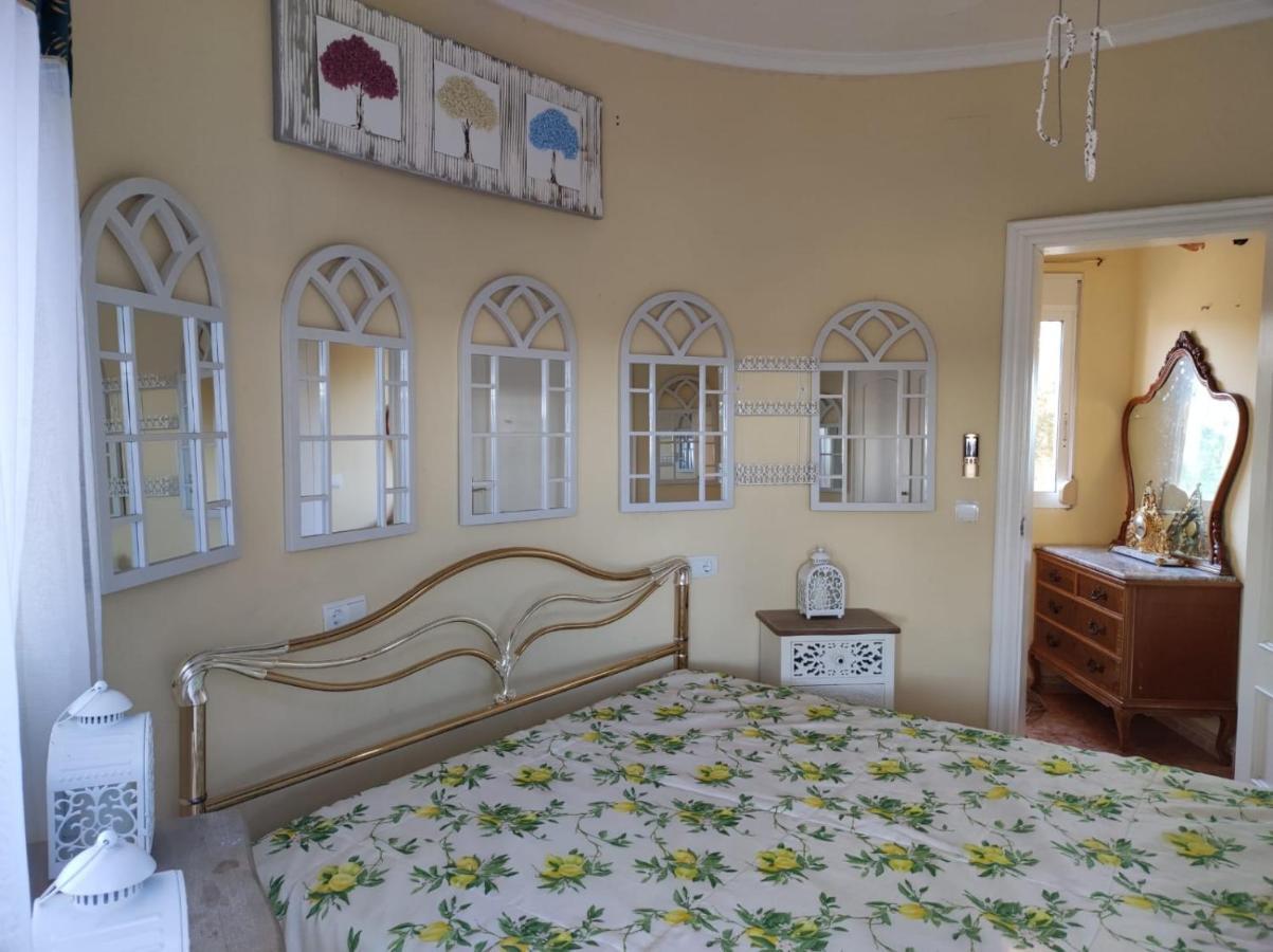 MontroyChateau Angelique别墅 外观 照片